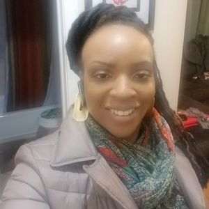 Meet your Posher, Marcia